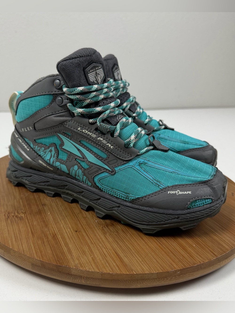 Altra Lone Peak 4 Mid RSM Women's Trail Running Shoes